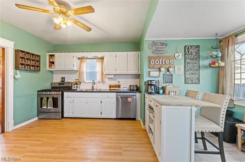 395 Sexton St, Struthers, OH 44471 photo 8