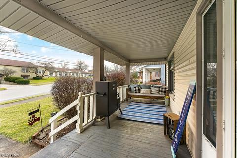 395 Sexton St, Struthers, OH 44471 photo 3
