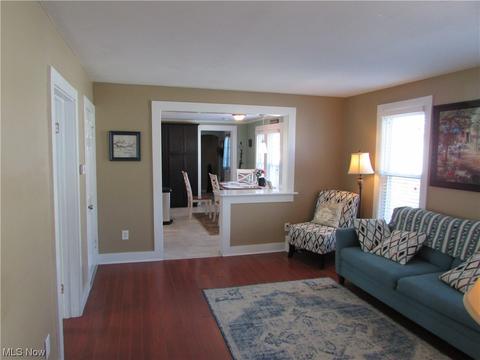 309 Williams St, Huron, OH 44839 photo 4