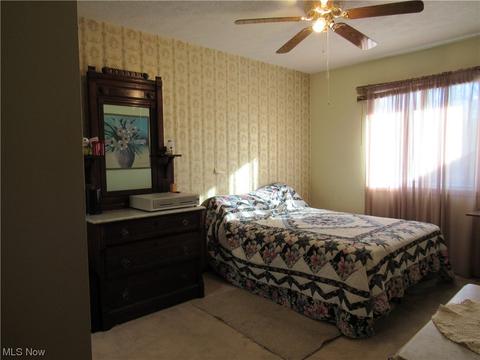 522 Crestview Dr, Ashtabula, OH 44004 photo 7