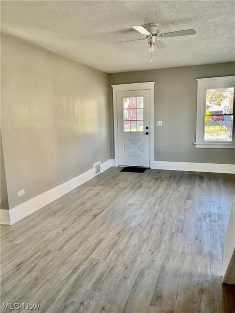 1640 Hampton Rd, Akron, OH 44305 photo 3