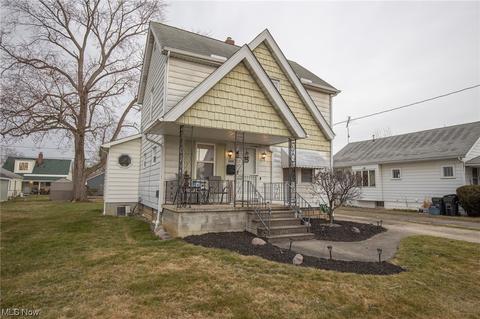 144 Longfellow St, Elyria, OH 44035 photo 2