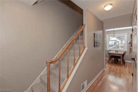 33060 E Nimrod St, Solon, OH 44139 photo 4