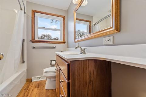 356 Simcox St, Wadsworth, OH 44281 photo 18