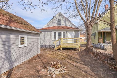 118 E 33rd St, Lorain, OH 44055 photo 8