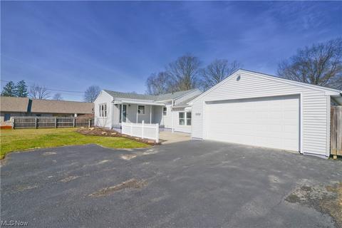 300 Meadowbrook Ave, Boardman, OH 44512 photo 3