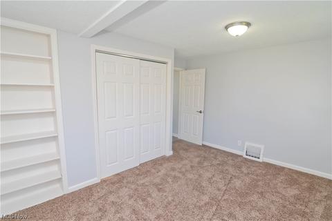 300 Meadowbrook Ave, Boardman, OH 44512 photo 22