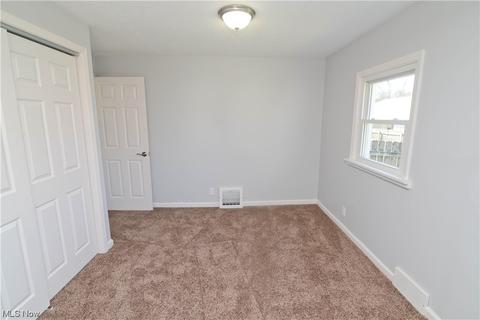 300 Meadowbrook Ave, Boardman, OH 44512 photo 21