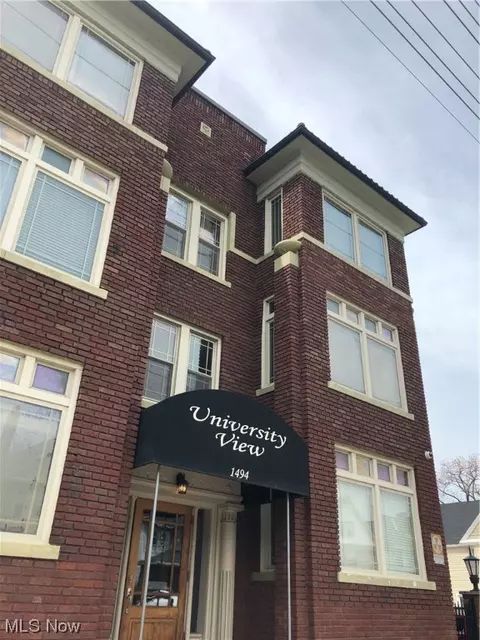 1494 E 115th St #11, Cleveland, OH 44106