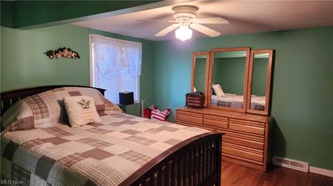 1421 Rockefeller Rd, Wickliffe, OH 44092 photo 12