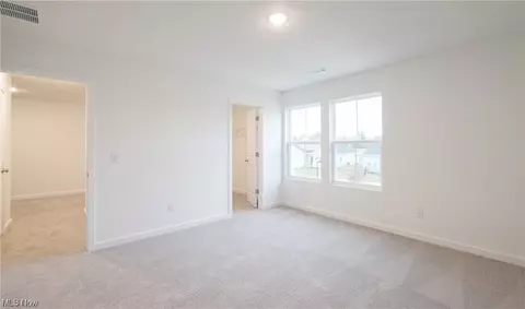 323 River Run Dr, Elyria, OH 44035 photo 22