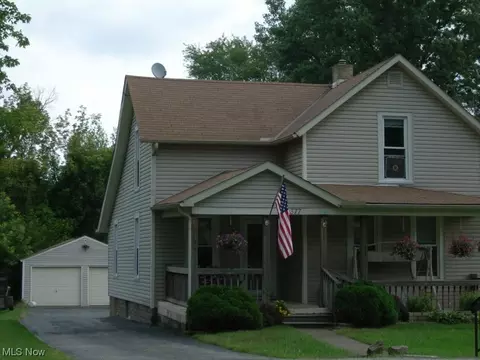 377 N Ridge Rd E, Lorain, OH 44055 photo 1
