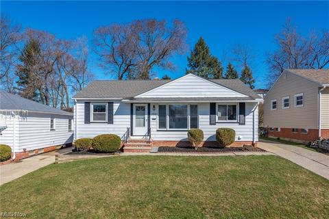 2802 Priscilla Ave, Parma, OH 44134 photo 1