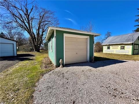 1343 Ohio Ave, Ashtabula, OH 44004 photo 31