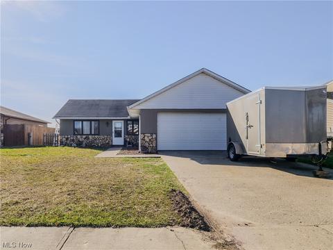 130 Potomac, Elyria, OH 44035 photo 1