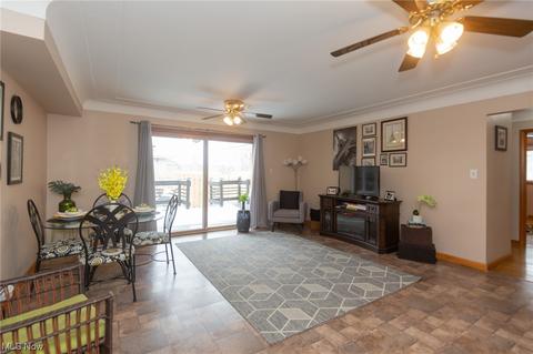 292 E Parkhaven Dr, Seven Hills, OH 44131 photo 7