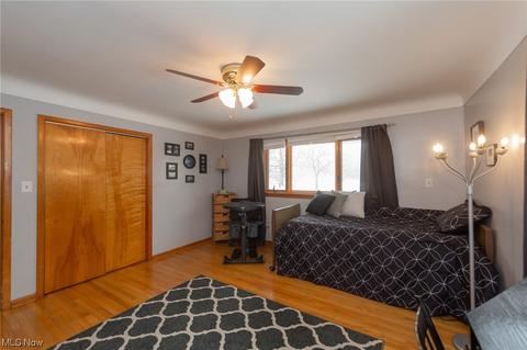 292 E Parkhaven Dr, Seven Hills, OH 44131 photo 23