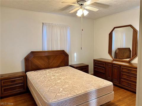 366 Roosevelt Ave, Elyria, OH 44035 photo 11