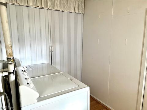 366 Roosevelt Ave, Elyria, OH 44035 photo 10