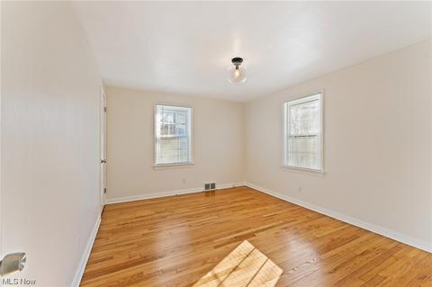 53 W Lewis St, Struthers, OH 44471 photo 12