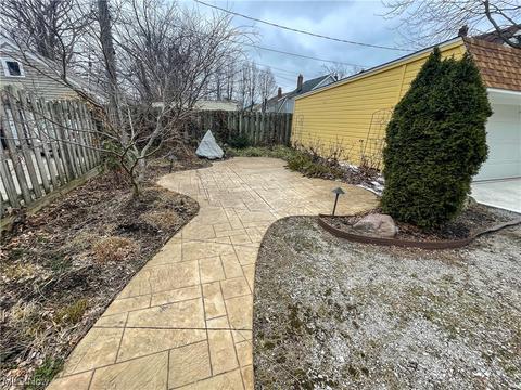313 E 216th St, Euclid, OH 44123 photo 34