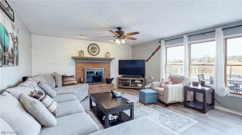 790 E Hutton Rd, Wooster, OH 44691 photo 18