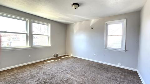 359 E 324th St, Willowick, OH 44095 photo 20