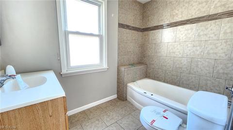 359 E 324th St, Willowick, OH 44095 photo 16