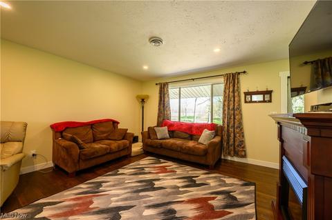 45715 Telegraph Rd, Elyria, OH 44035 photo 12