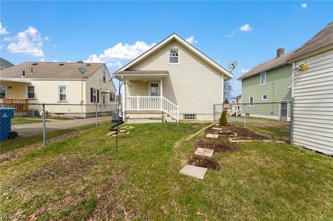 166 Harvey St, Struthers, OH 44471 photo 17
