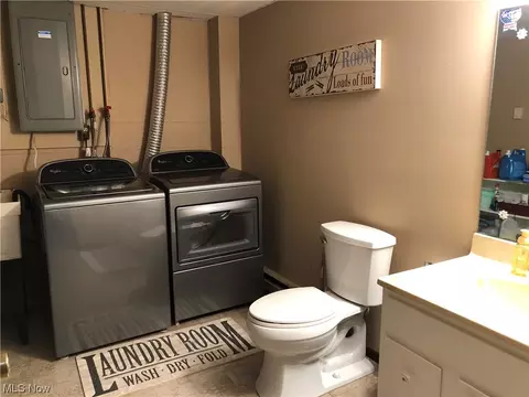 37 Pyle Pl, Adena, OH 43901 photo 24