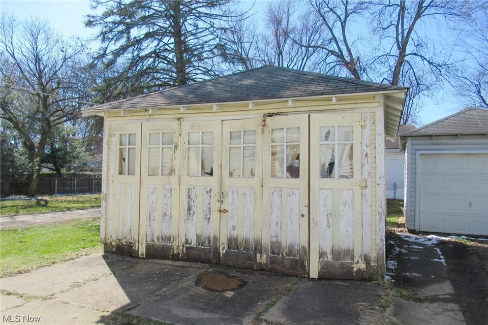  115 Mohican Ave, Orrville, OH 44667 photo 5