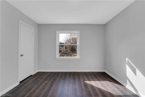 461 E 272nd St, Euclid, OH 44132 photo 14