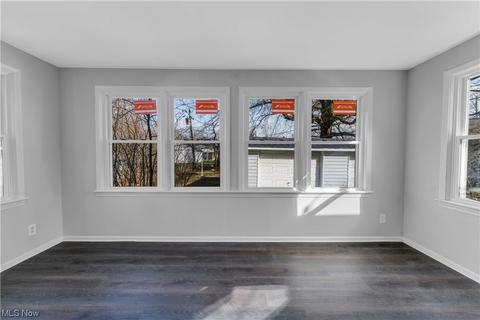 461 E 272nd St, Euclid, OH 44132 photo 12