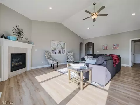 595 Iris Pl, Aurora, OH 44202 photo 12