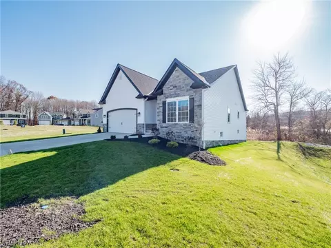 595 Iris Pl, Aurora, OH 44202 photo 2