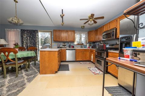 312 Stable Dr, Lagrange, OH 44050 photo 16