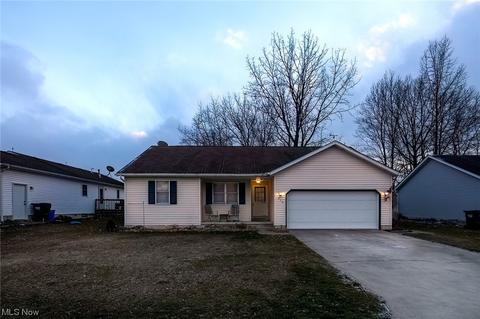 312 Stable Dr, Lagrange, OH 44050 photo 1