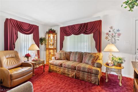 624 Poland Ave, Struthers, OH 44471 photo 10