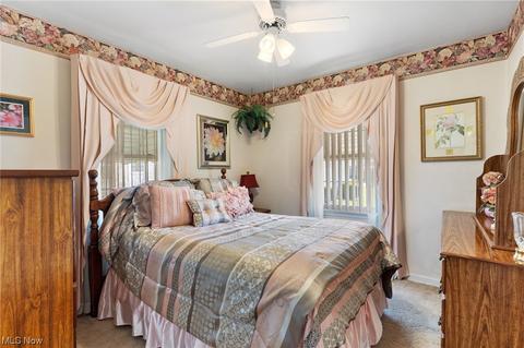 624 Poland Ave, Struthers, OH 44471 photo 13