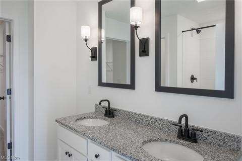 303 River Run Dr, Elyria, OH 44035 photo 8