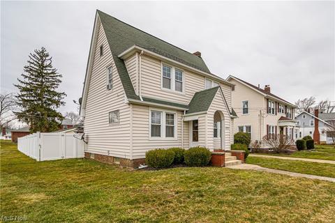 6311 Edward Ave, Ashtabula, OH 44004 photo 3