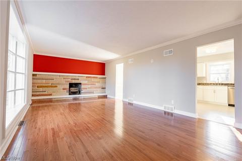 1884 Spring Valley Ave NW, Canton, OH 44708 photo 9
