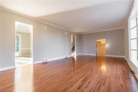 1884 Spring Valley Ave NW, Canton, OH 44708 photo 10