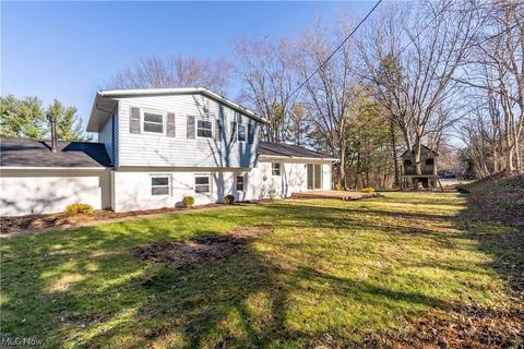 1884 Spring Valley Ave NW, Canton, OH 44708 photo 2