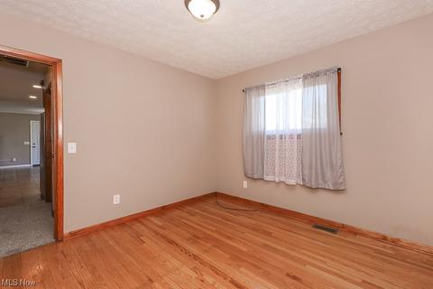 734 Abbe Rd N, Elyria, OH 44035 photo 22