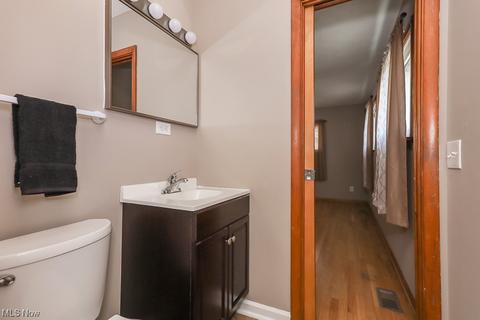 734 Abbe Rd N, Elyria, OH 44035 photo 26