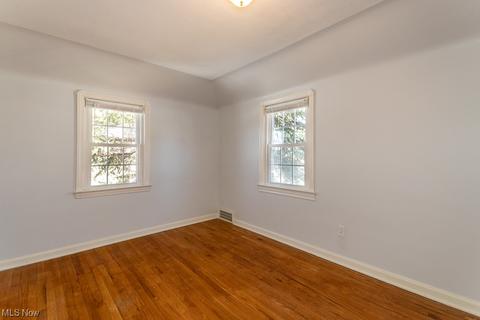 731 E 250th St, Euclid, OH 44132 photo 16