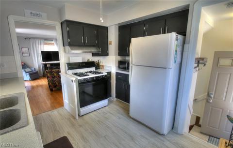 9308 Beech Ave, Brooklyn, OH 44144 photo 9