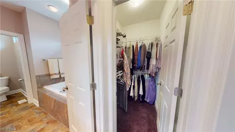 3910 Arcadia Cir, Willoughby, OH 44094 photo 17